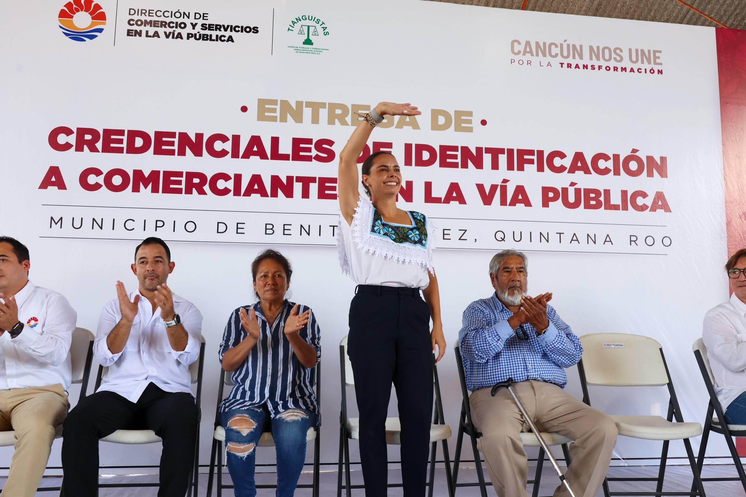 uploads/6/32/01 (2263).Jpeg